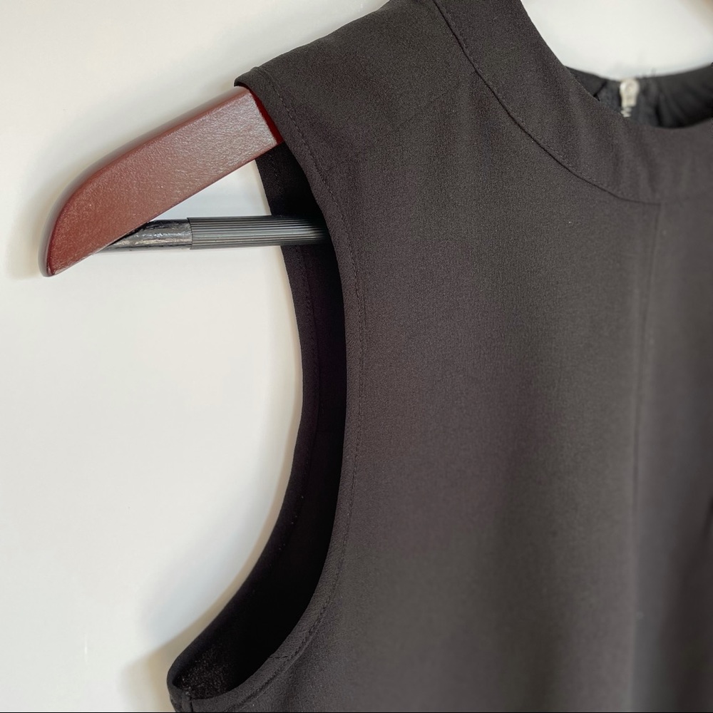 Paper Crane Black Tank with Zipper Back Size Small